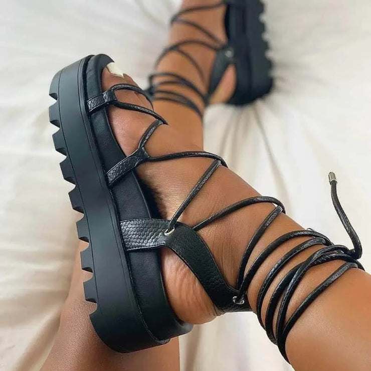 women cross straps sandals