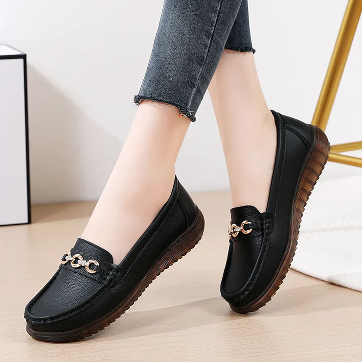 Women Round Toe Shoes