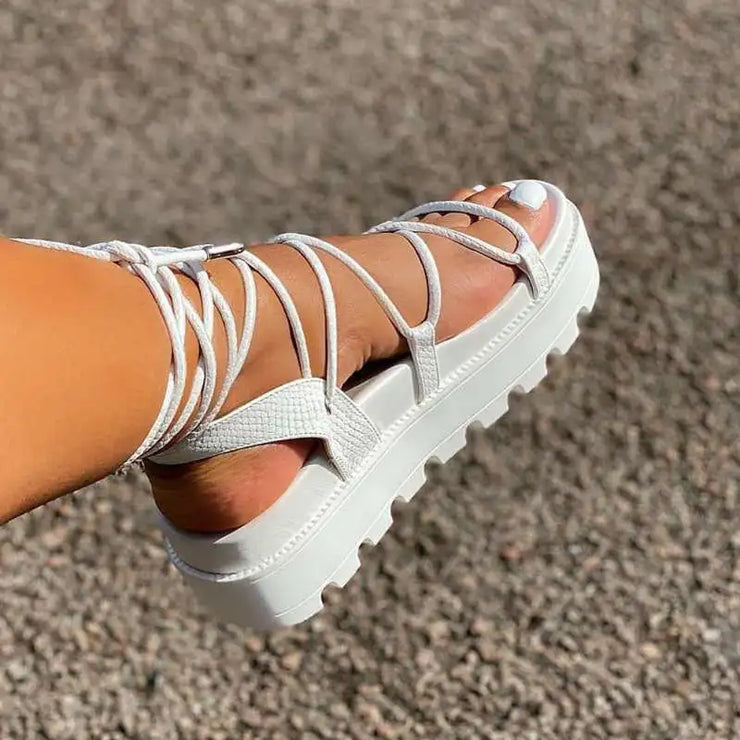 women cross straps sandals